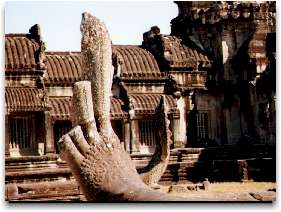 angkor_wat3.jpg (14983 oCg)