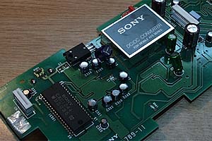Sony CDX-A100とXES-C1